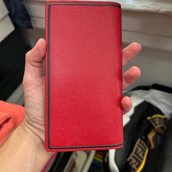 Louis Vuitton wallet - Picture 2 of 8